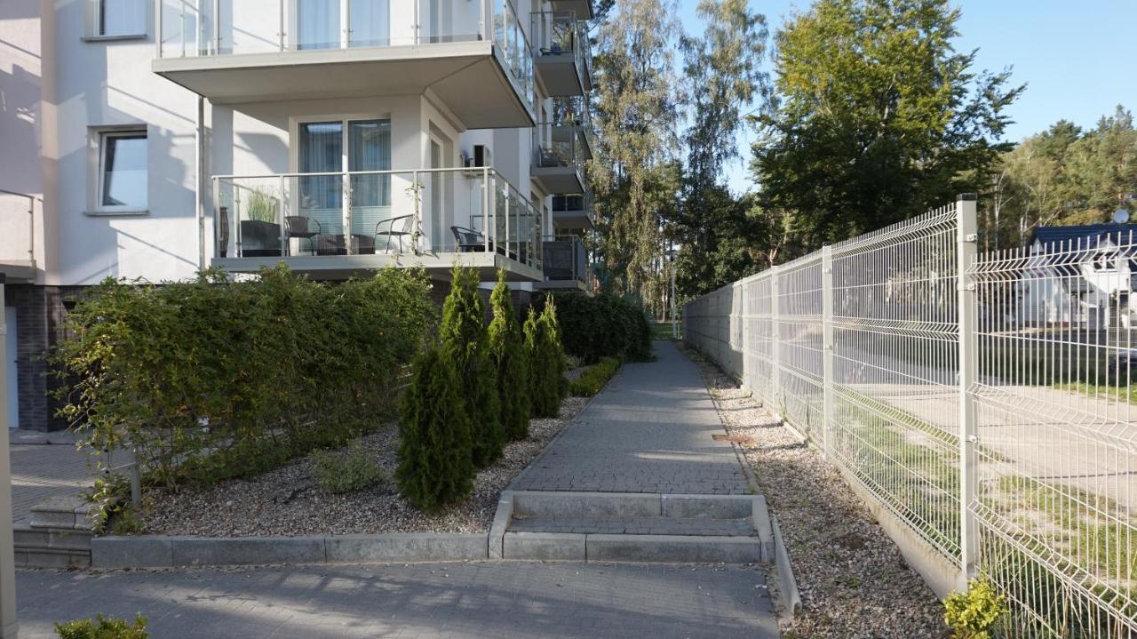Seaside Lesne Tarasy Appartement Dziwnówek Buitenkant foto
